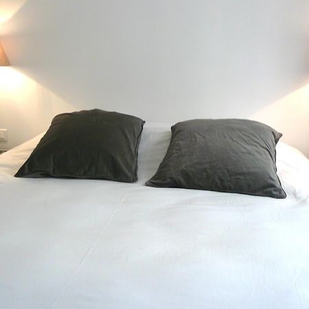 La Cour Du 5Eme - Chambre D'Hotes Bed & Breakfast ปารีส ภายนอก รูปภาพ