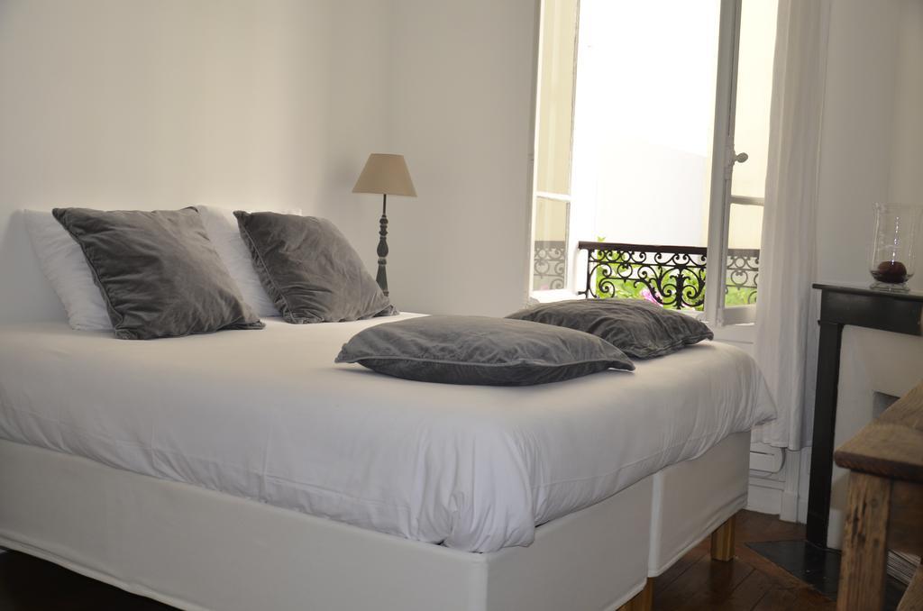 La Cour Du 5Eme - Chambre D'Hotes Bed & Breakfast ปารีส ห้อง รูปภาพ